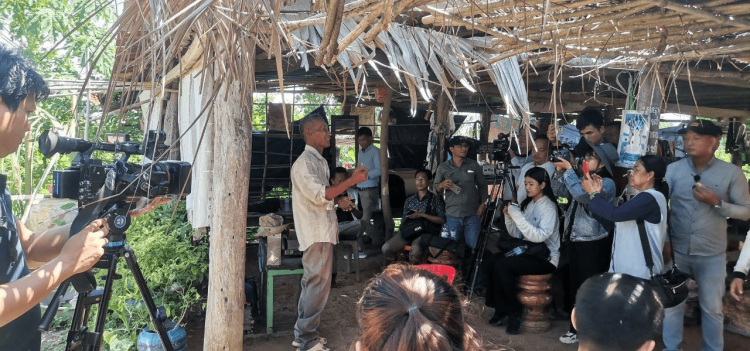 Journalist Field Visit to SSLA Key-Farmers to Explore Agroecology Practices in Battambang Province, Cambodia